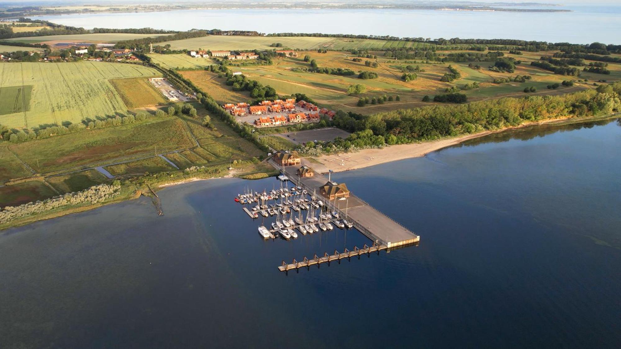 Bades Huk Ferien-resort Apartment Hohenkirchen (Nordwestmecklenburg)